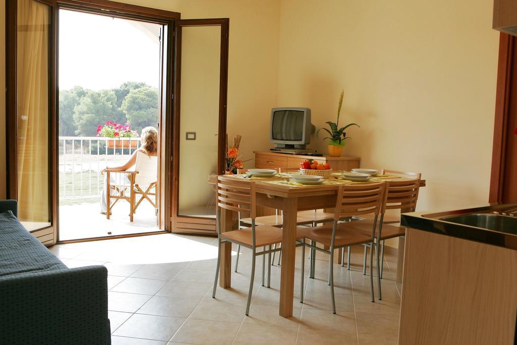 קסטלנטה מרינה Villaggio Catalano מראה חיצוני תמונה